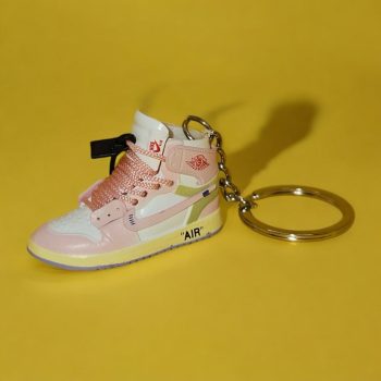AIR JORDAN 1 MID x OFF-WHITE KULCSTARTÓ