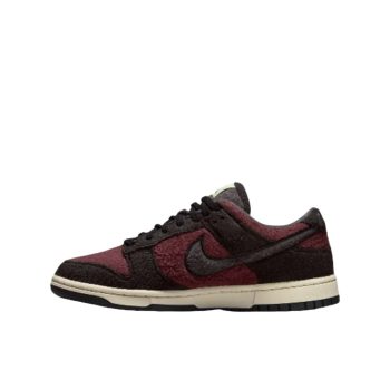 NIKE DUNK LOW SE "FLEECE PACK BURGUNDY CRUSH"
