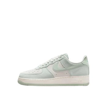 NIKE AIR FORCE 1' 07 SE "SPRUCE AURA"