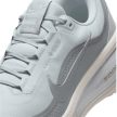 Nike Vomero 18 GORE-TEX Pure Platinum Metallic Silver