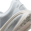 Nike Vomero 18 GORE-TEX Pure Platinum Metallic Silver