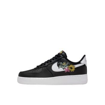 Nike Air Force 1 ’07 Premium Now Accepting All Flowers